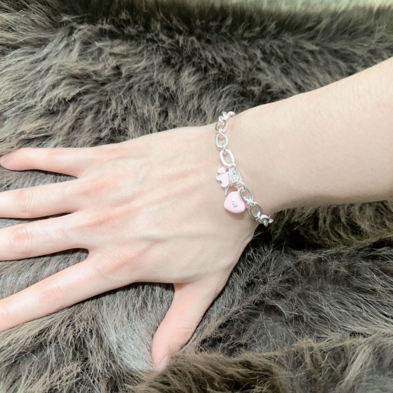 T*f*ny bracelets